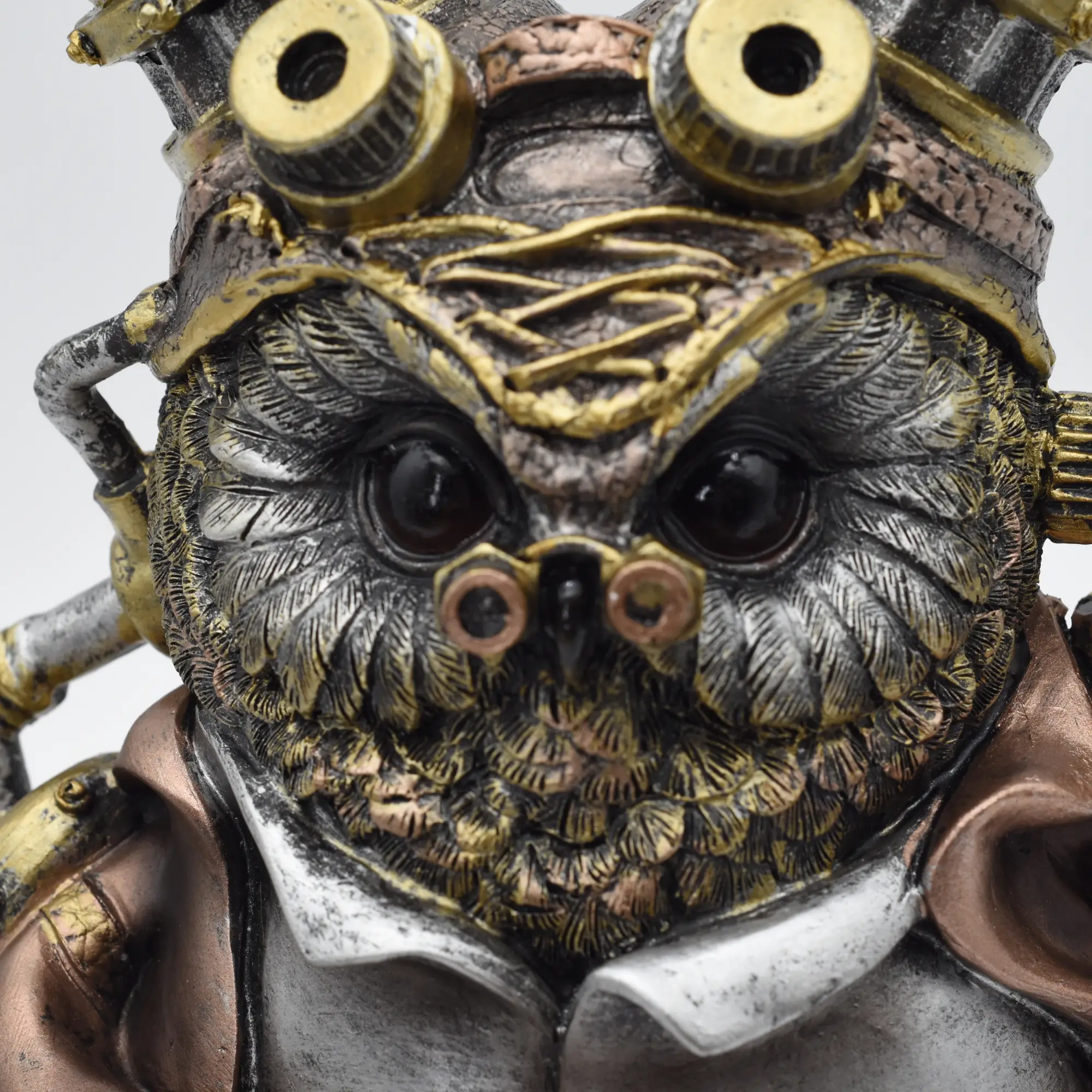 Wandereule aus Resin im Steampunkstyle – Bild 2