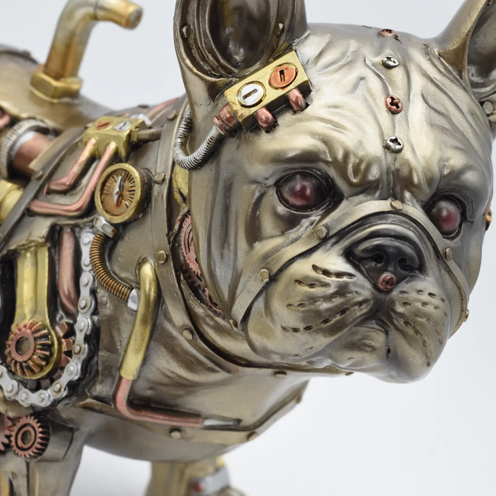 Hundefigur aus Resin mit mechanischen Elementen – Bild 3