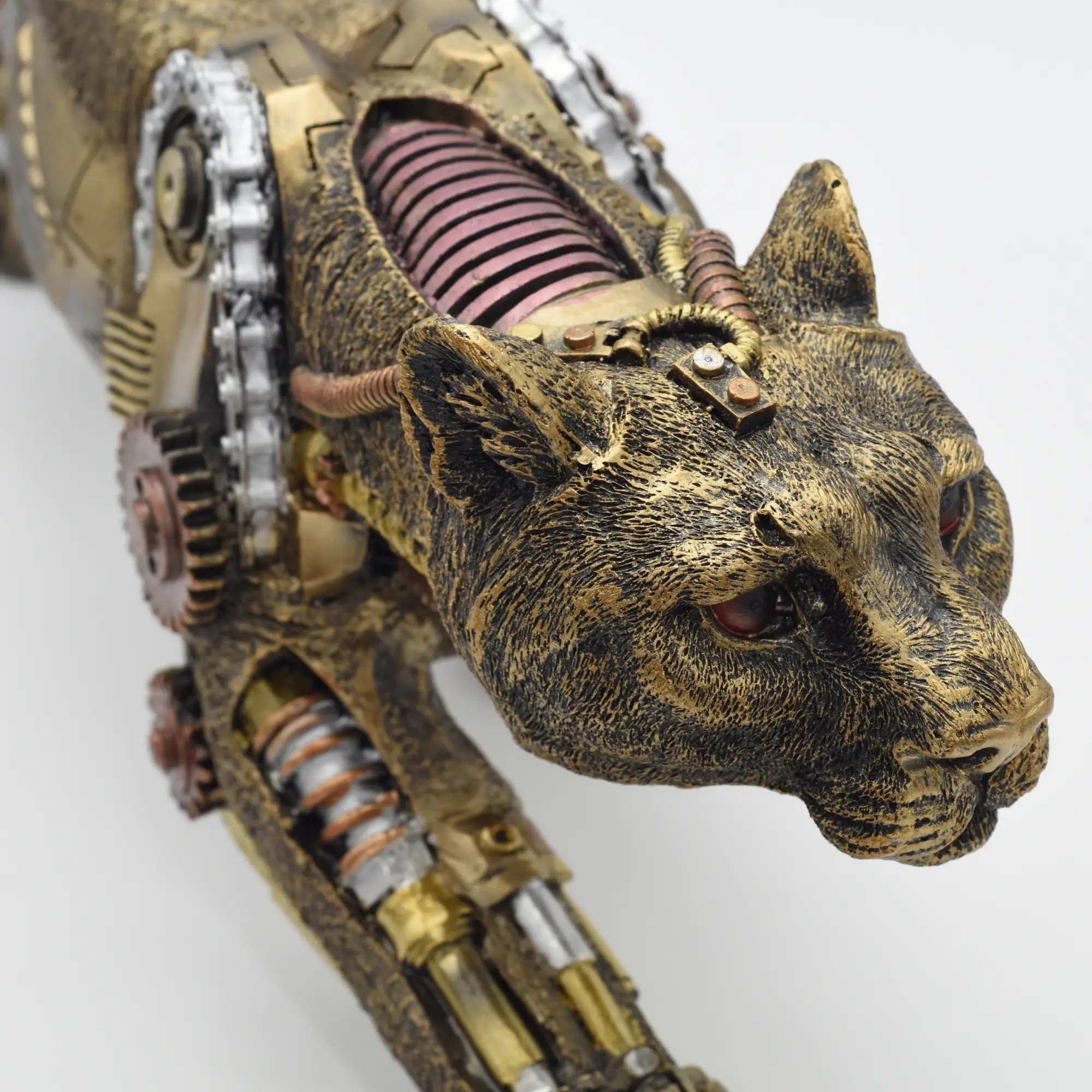 Steampunkfigur eines mechanischen Panthers aus Resin – Bild 3