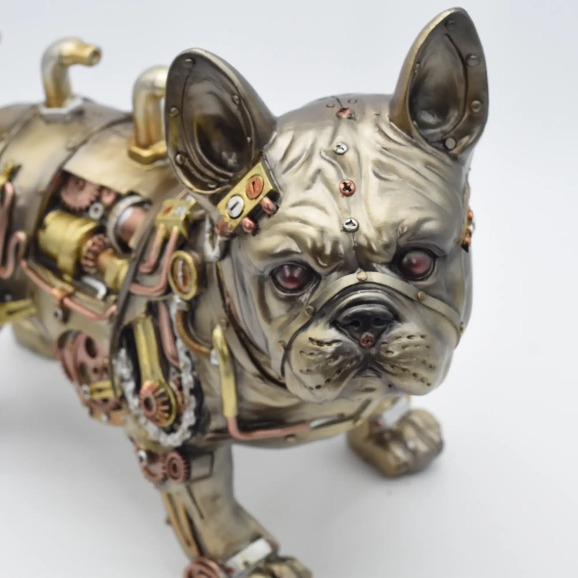 Hundefigur aus Resin mit mechanischen Elementen – Bild 4