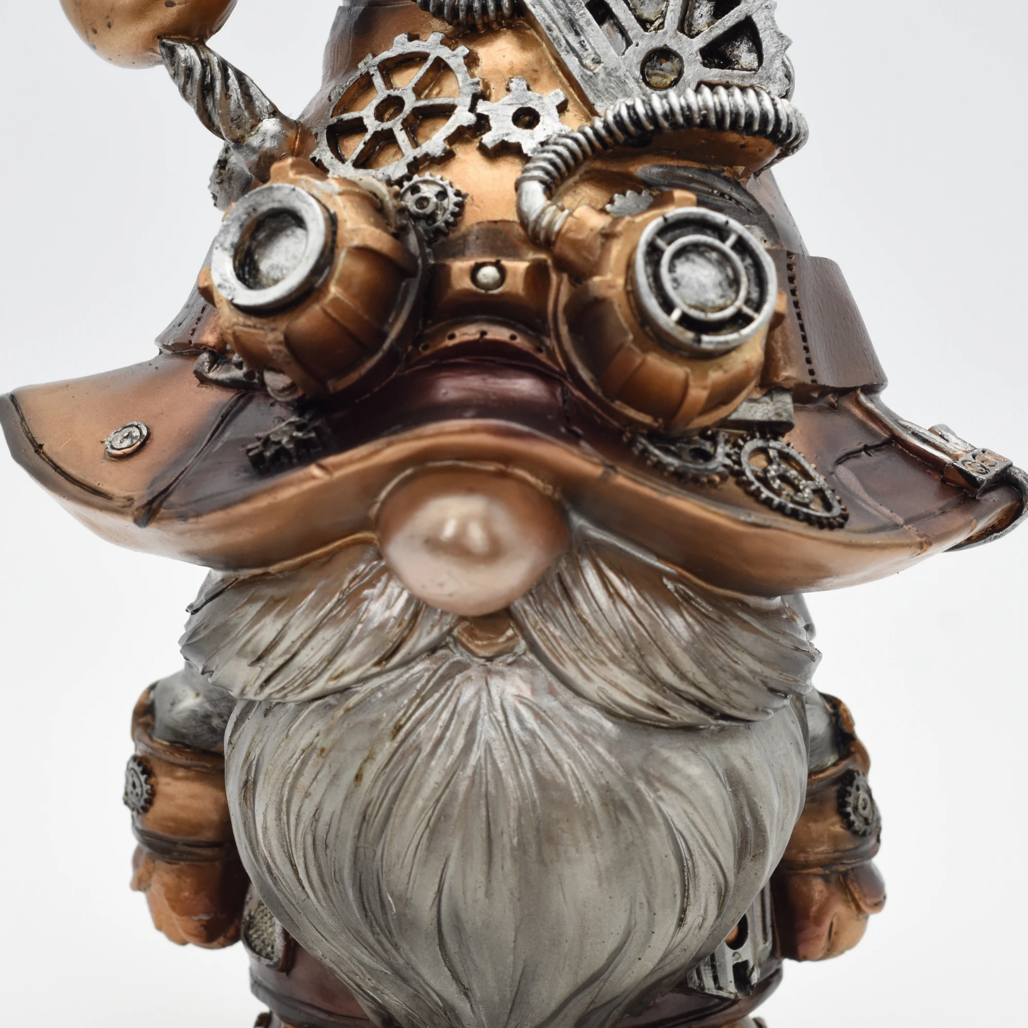 Steampunkgartenzwerg aus Resin mit Hut über den Augen – Bild 5