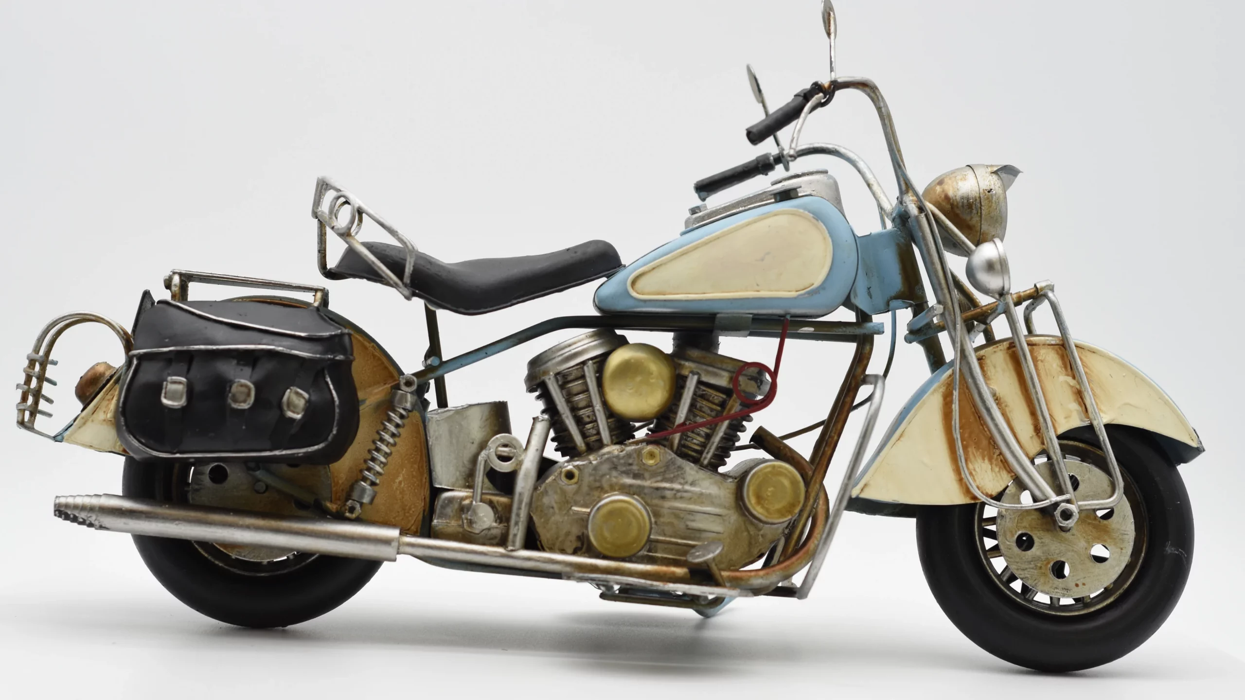 Miniaturmodel eines Motorrads aus Zinn aus den 1960er Jahren in Hellblau-Weiß – Bild 3